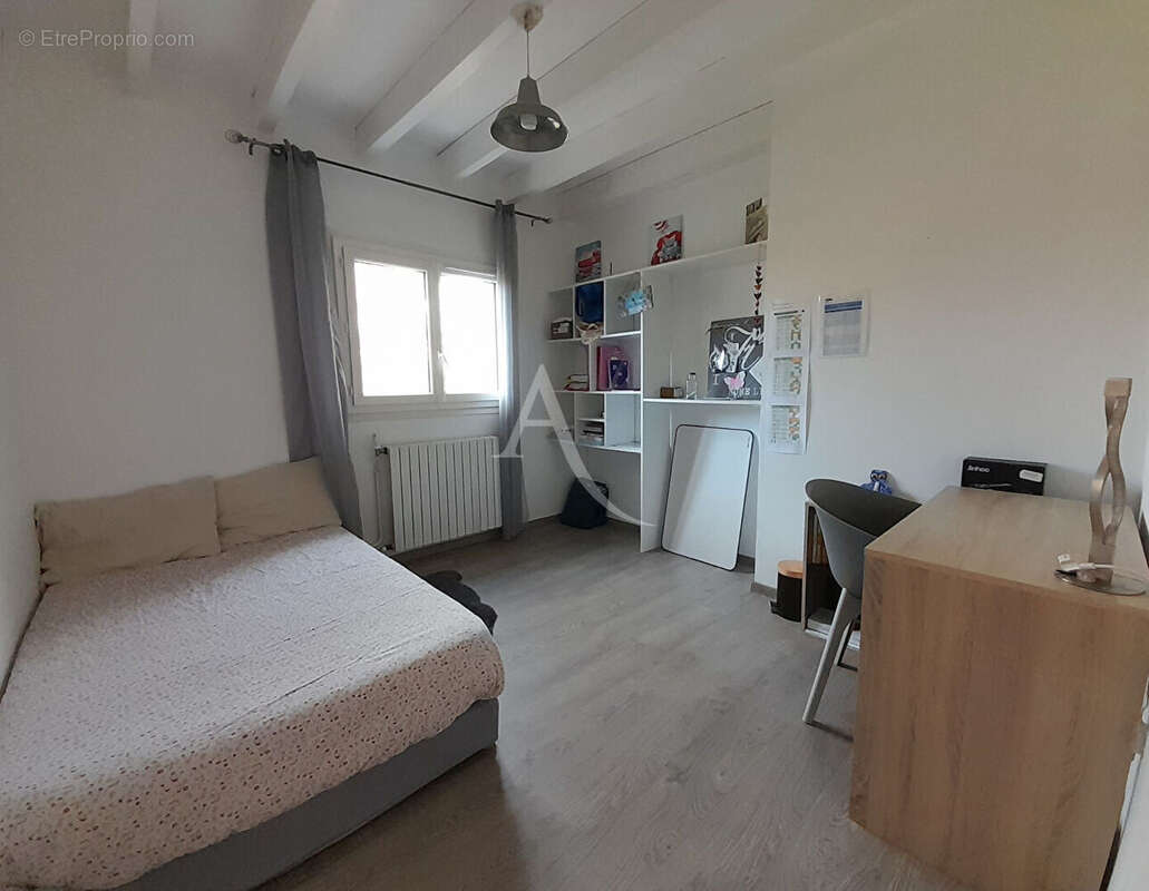 Maison à SAINT-GEIN