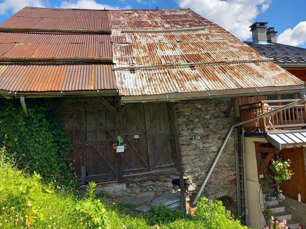 Grange-étable classé en zone urbaine (RNU) constructible - photo 11