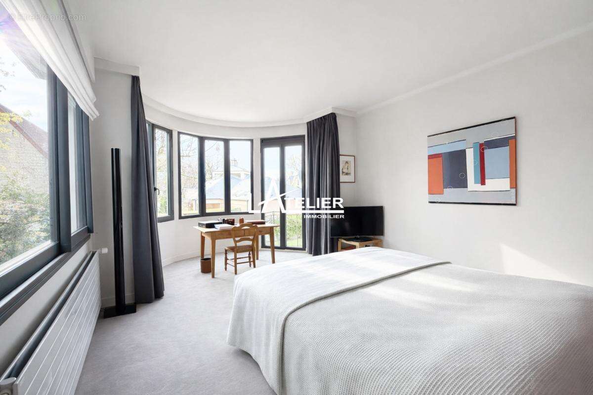 Maison à SAINT-GERMAIN-EN-LAYE