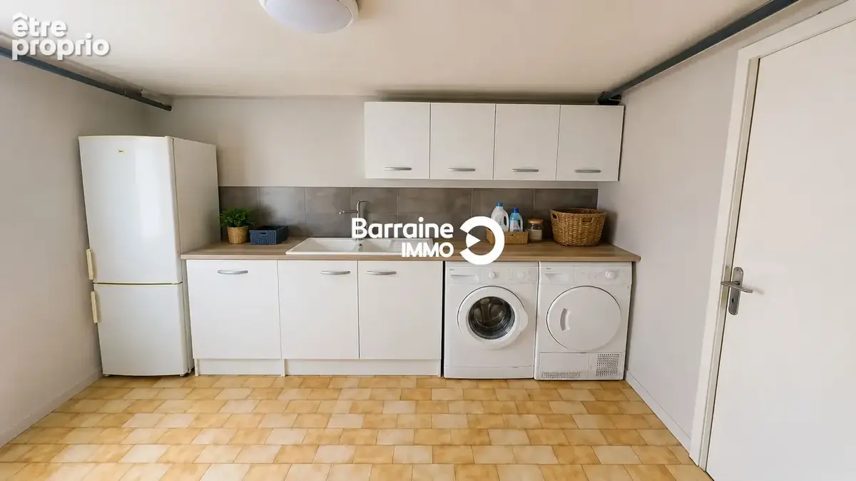 Inzinzac lochrist - maison des annees 60 non mitoyenne sur terrain de 590m² avec 2 garages - photo 16