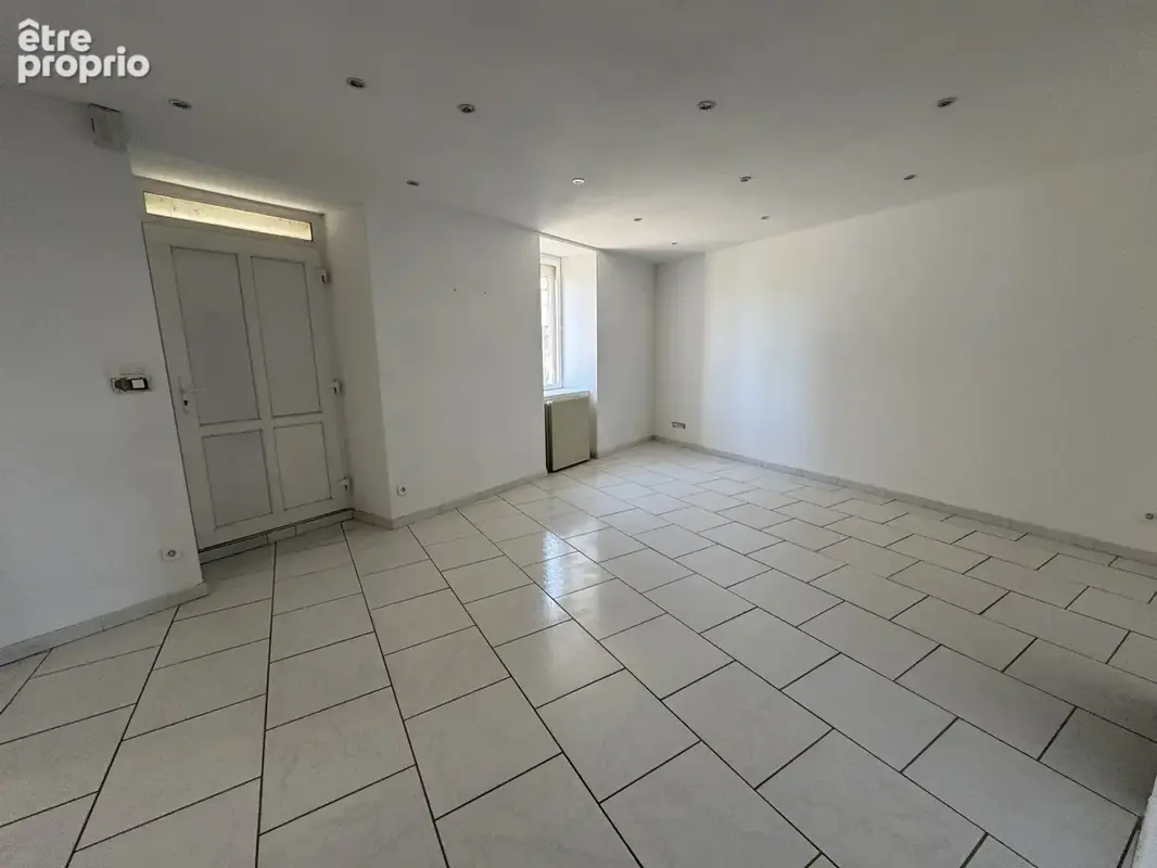 Maison T4 centre village Anneyron - photo 3