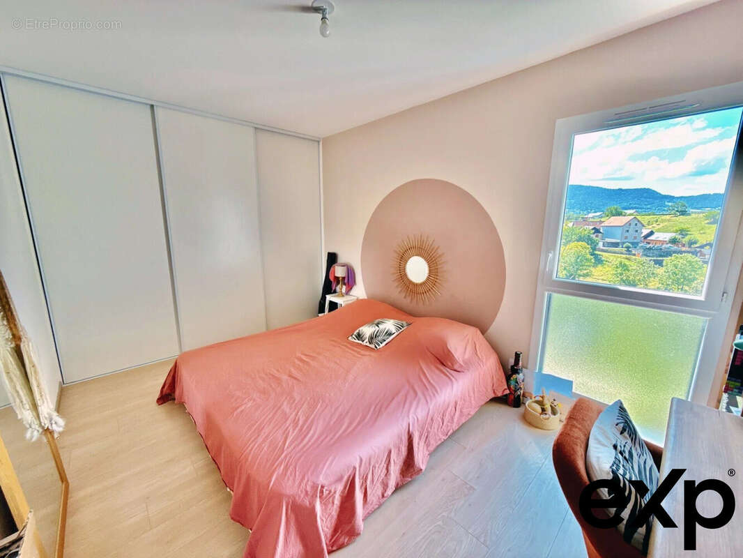 Appartement à SAINT-JEOIRE-PRIEURE