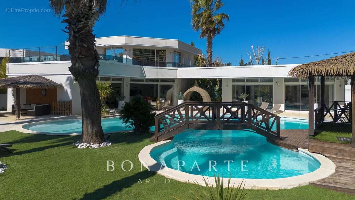 Maison à AGDE
