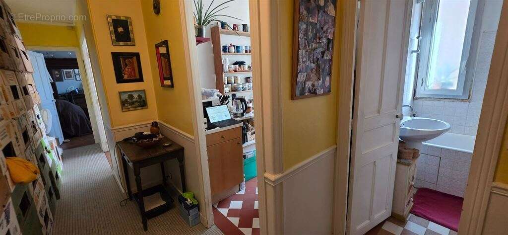 Appartement à ASNIERES-SUR-SEINE