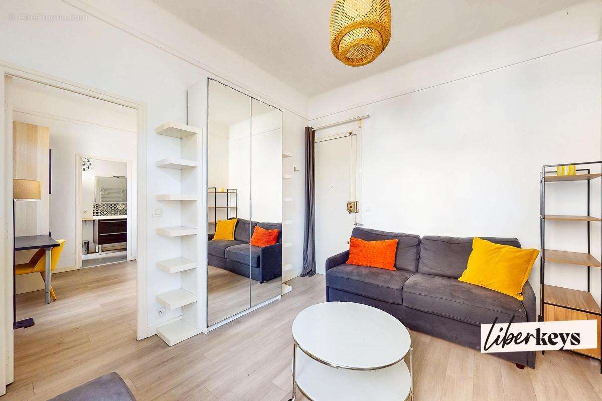 Appartement à PARIS-12E