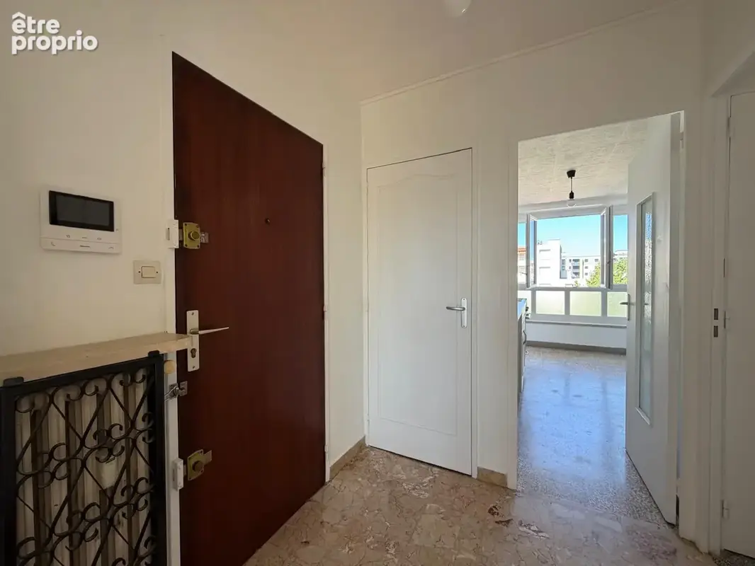 Montplaisir - 3 pc + cuis 58m2 - photo 7