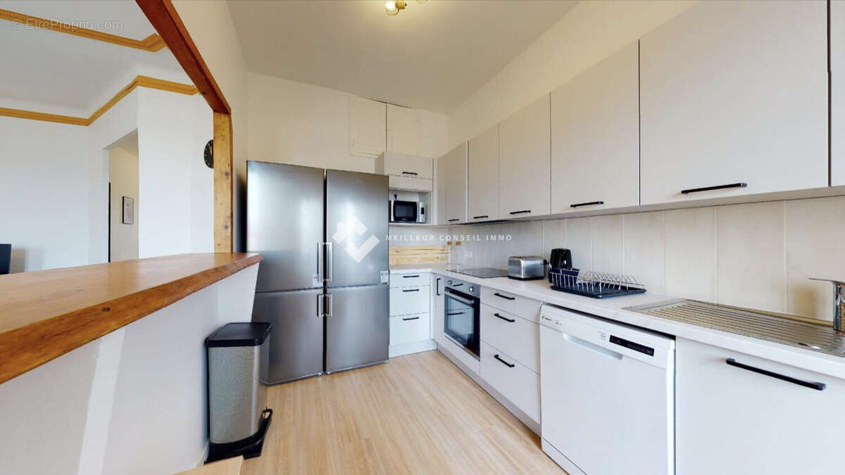 Appartement à SURESNES