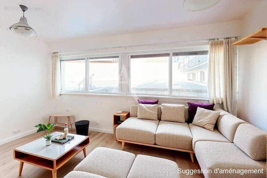 Appartement à PARIS-10E