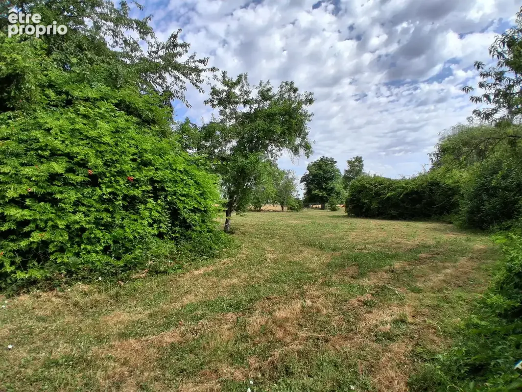 Longère avec dépendances, écurie et grange au calme d'un hameau - photo 16