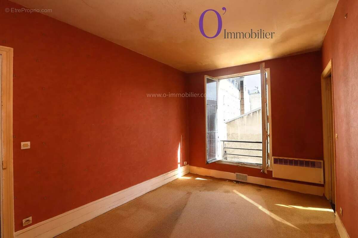 Appartement à PARIS-11E