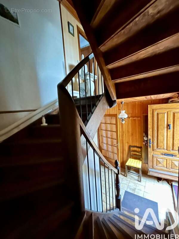 Maison 123 m² à Saurat  - photo 5