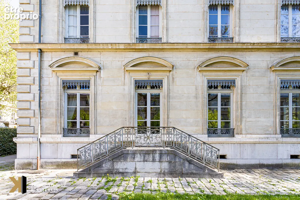 Grenoble Verdun/ Préfecture - Appartement d'exception avec jardin - 5 pièce(s) 123.27 m2 - photo 18