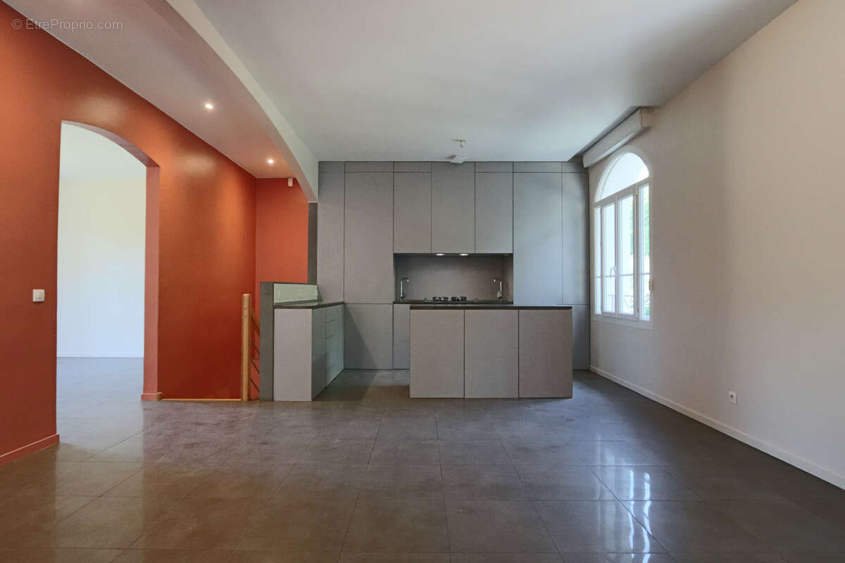 Maison à AULNAY-SOUS-BOIS