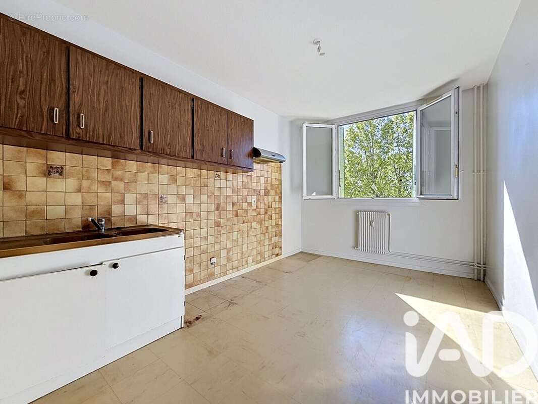 Photo 3 - Appartement à VILLEFRANCHE-SUR-SAONE