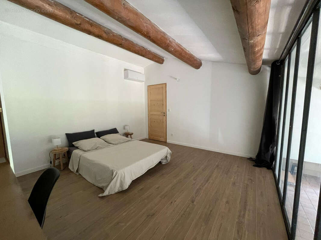 Maison à PIOLENC