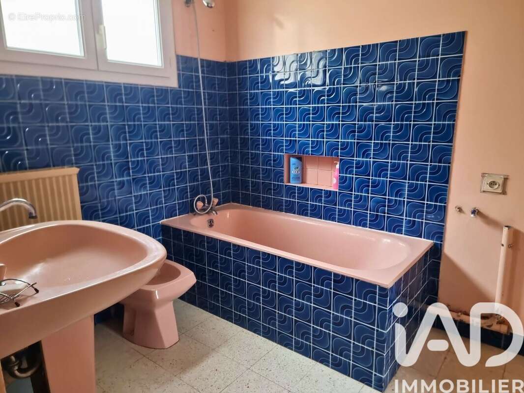 Maison 80 m² à Rochefort  - photo 7
