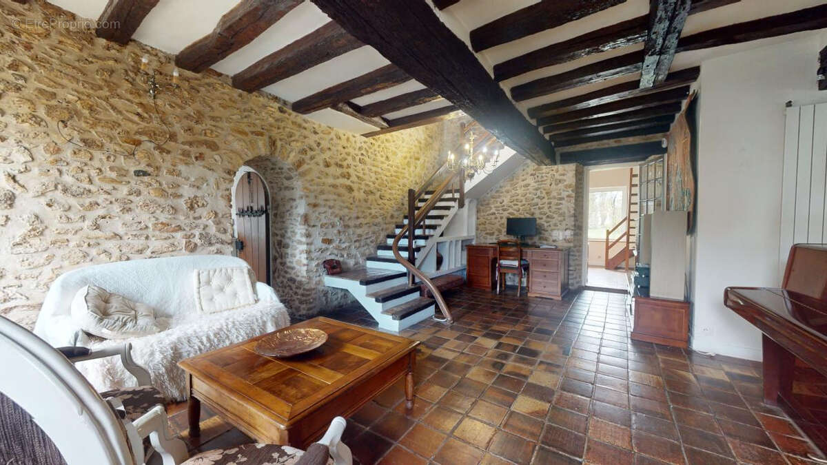 Maison à SAINT-REMY-LES-CHEVREUSE