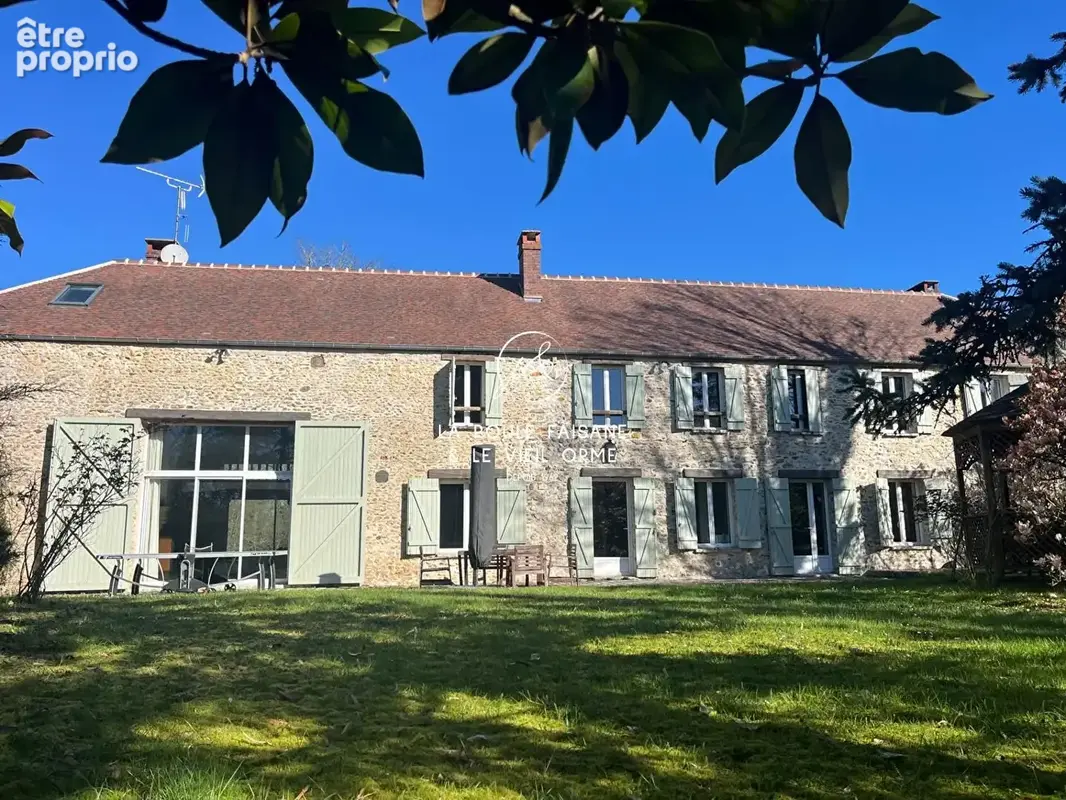 Maison à HOUDAN