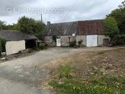 Maison à SAINT-BOMER-LES-FORGES