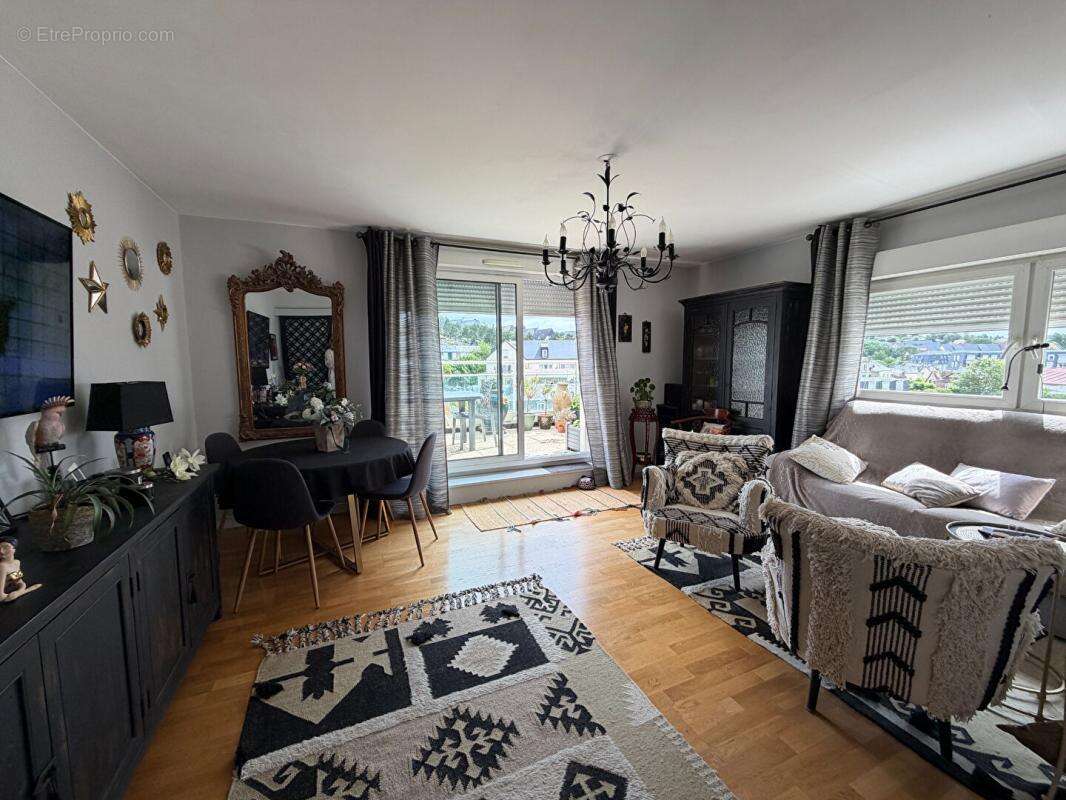 Appartement à TROUVILLE-SUR-MER