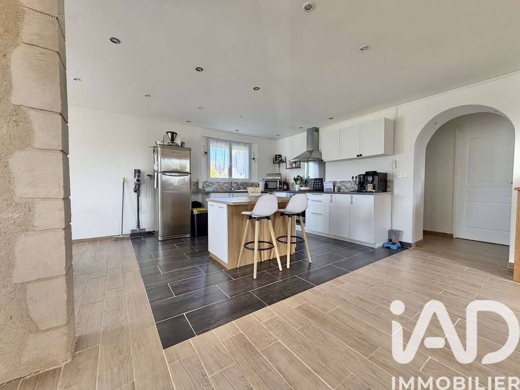 Photo 3 - Maison à LITHAIRE