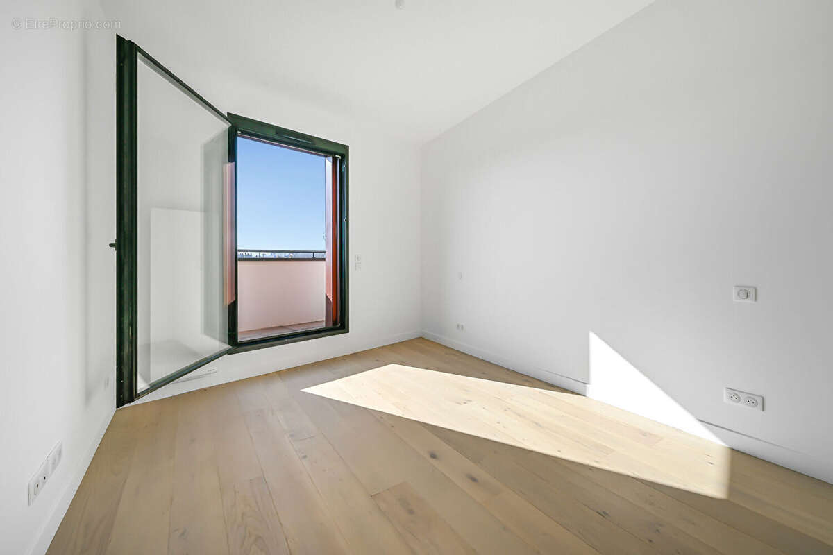 Malakoff - centre ville - dernier étage 5 pièces 4 ch en duplex avec terrasse - frais de notaires réduits - photo 12