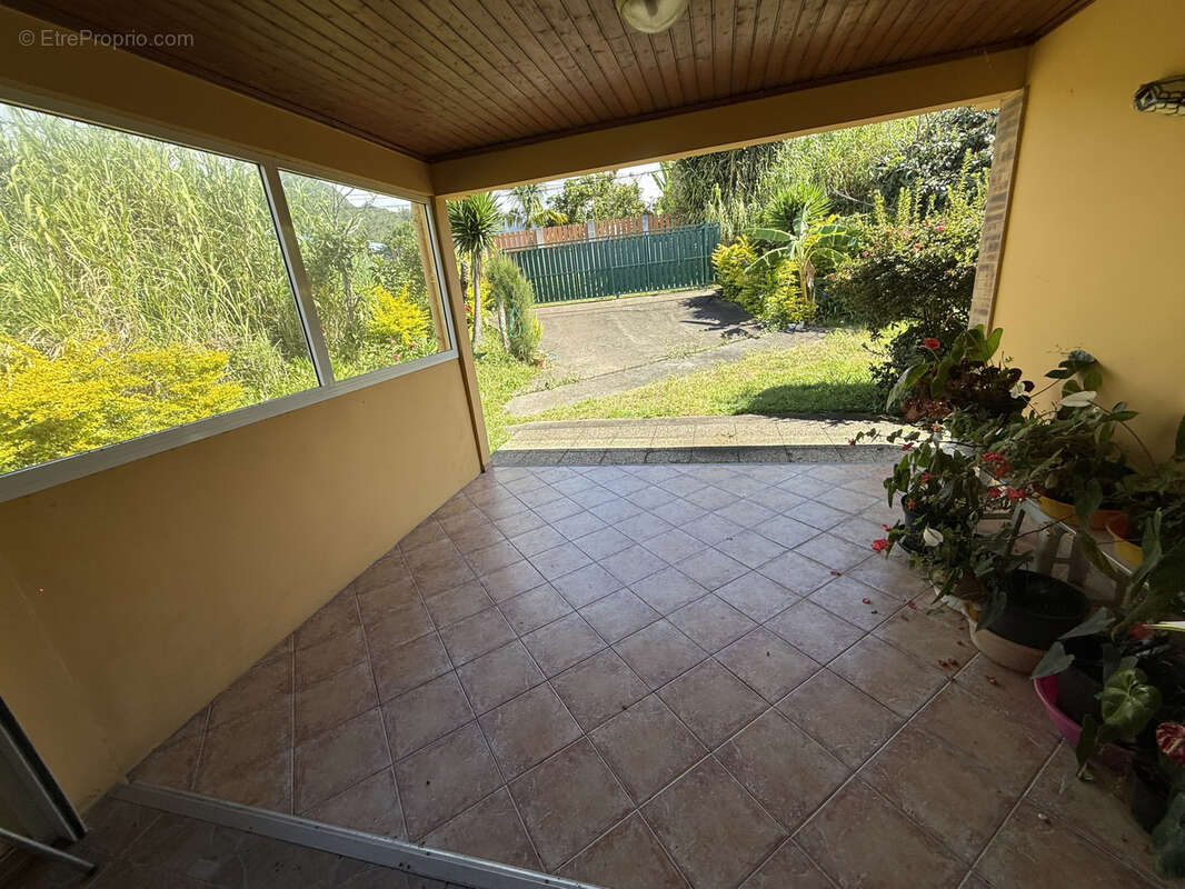 Maison à SALAZIE