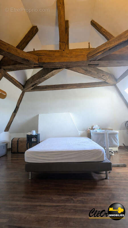 Maison 88 m² à Saint-Martin-En-Bresse  - photo 6