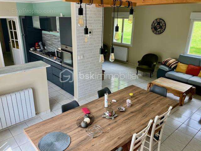 La princesse souveraine de buire-au-bois - photo 3