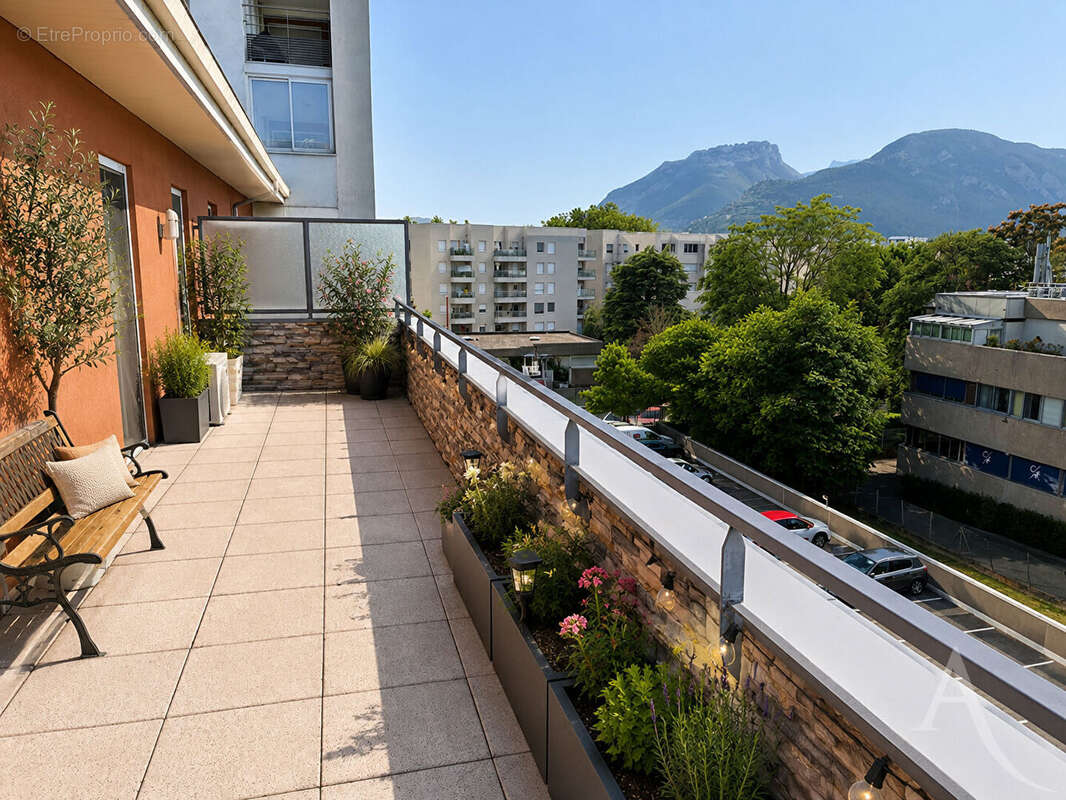 Appartement à EYBENS