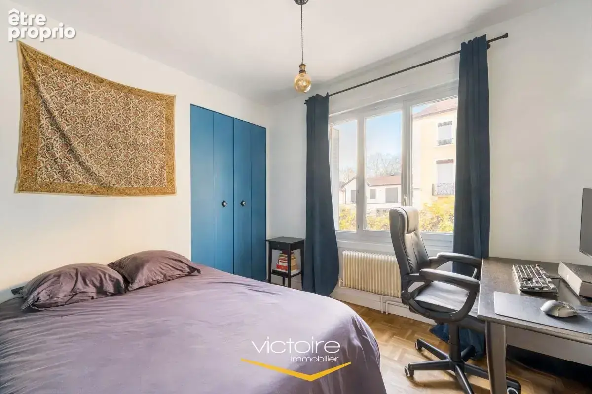 Montchat - A 5 min du Tram T3 et du Parc Bazin - Jolie maison rénovée avec 2 chambres - photo 9