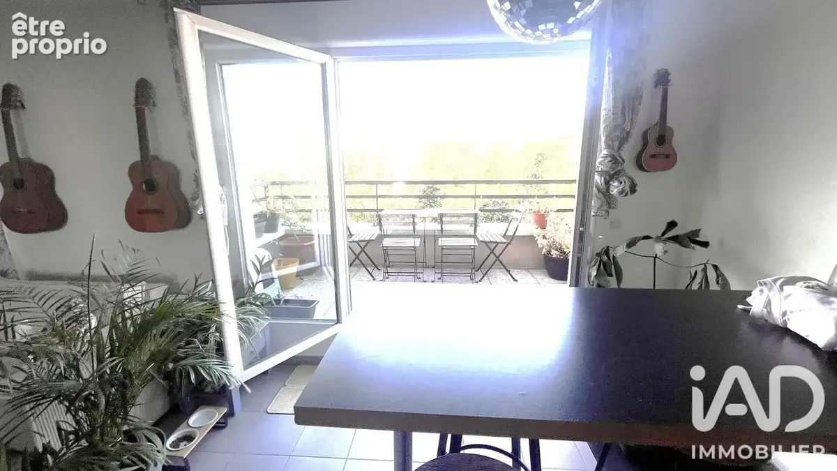 Photo 1 - Appartement à VILLENEUVE-LE-ROI