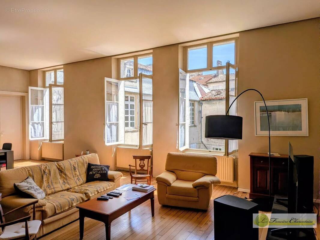 Appartement à ANGOULEME