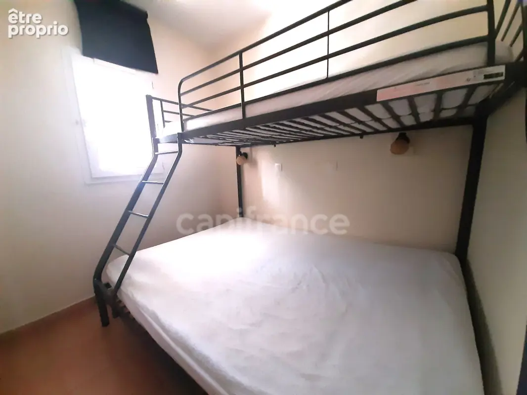 Appartement t2 terrasse + parking + piscine / 100m plages  à vendre six-fours-les-plages (83) - photo 5