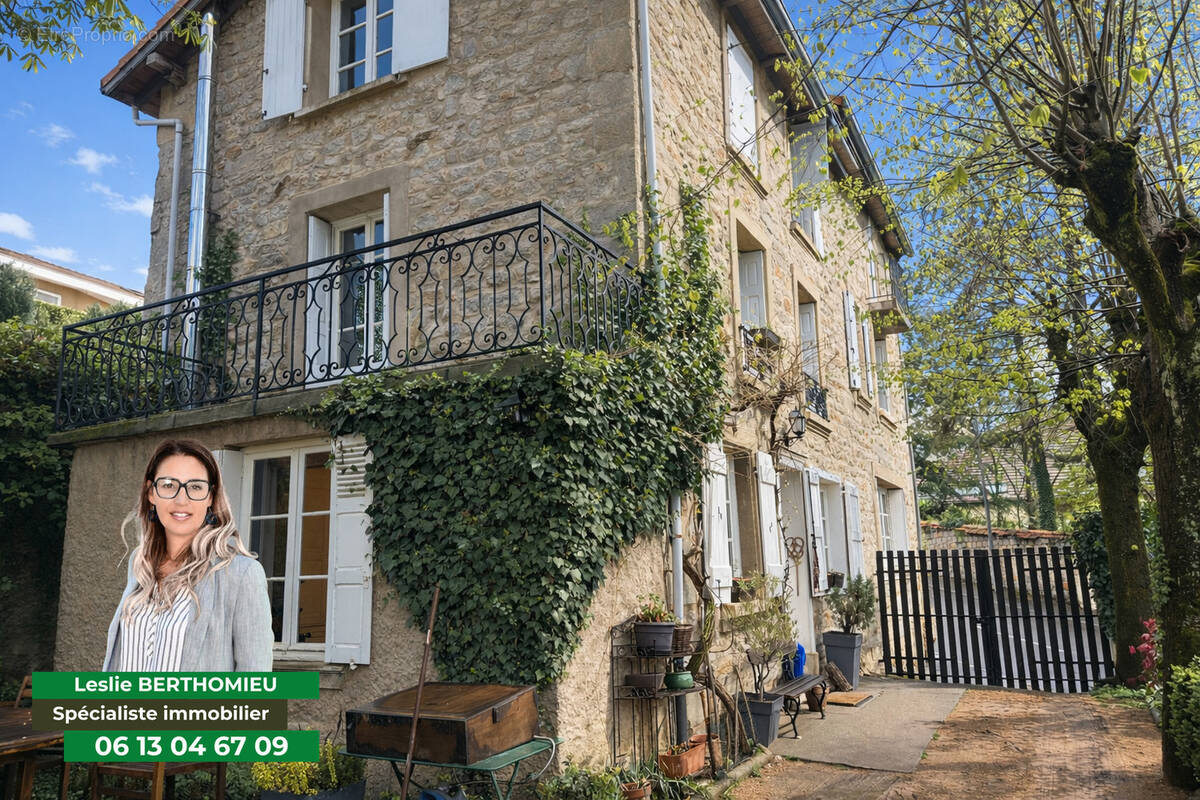 Maison à SAINT-PRIEST-EN-JAREZ