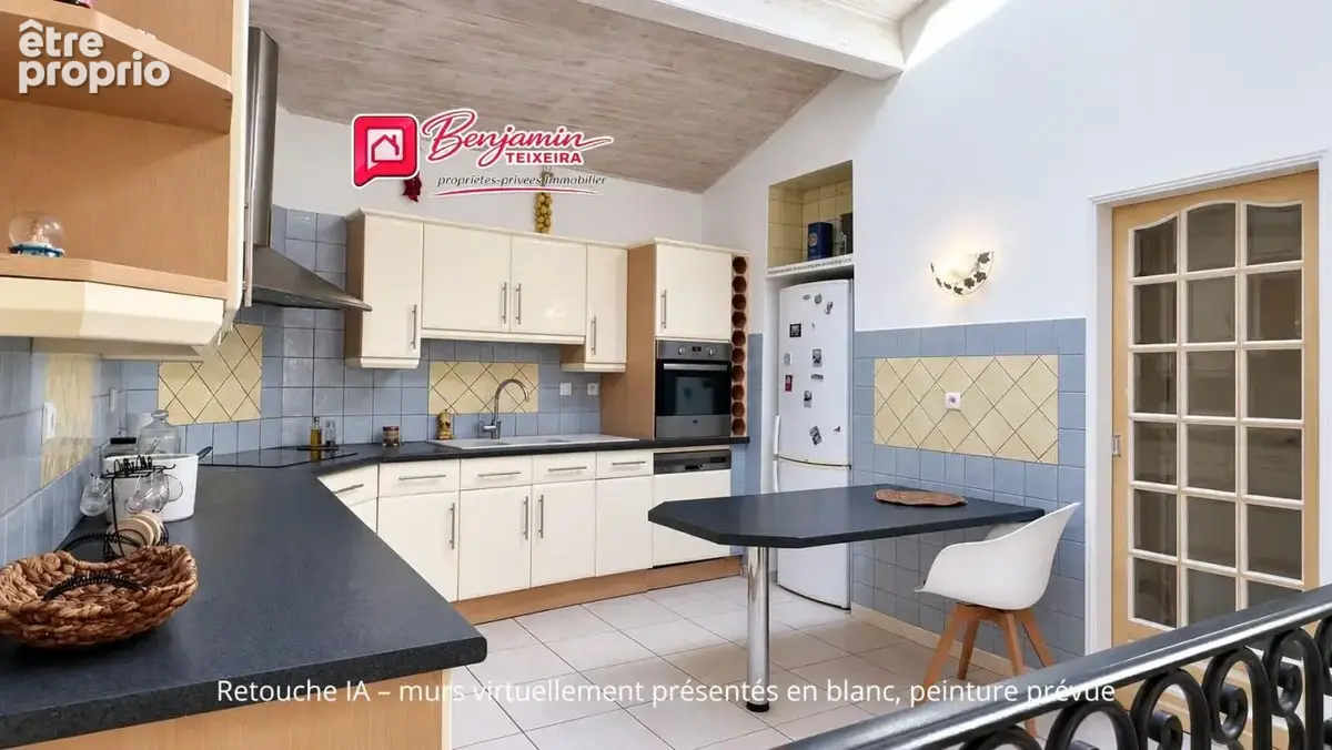 Maison Frejus 4 pièce(s) 110 m2 + double GARAGE - salon / cuisine, 3 chambres, 2 WC, salle d'eau - photo 6
