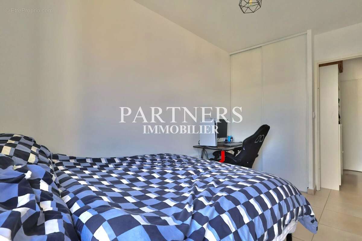 Appartement à MARSEILLE-14E