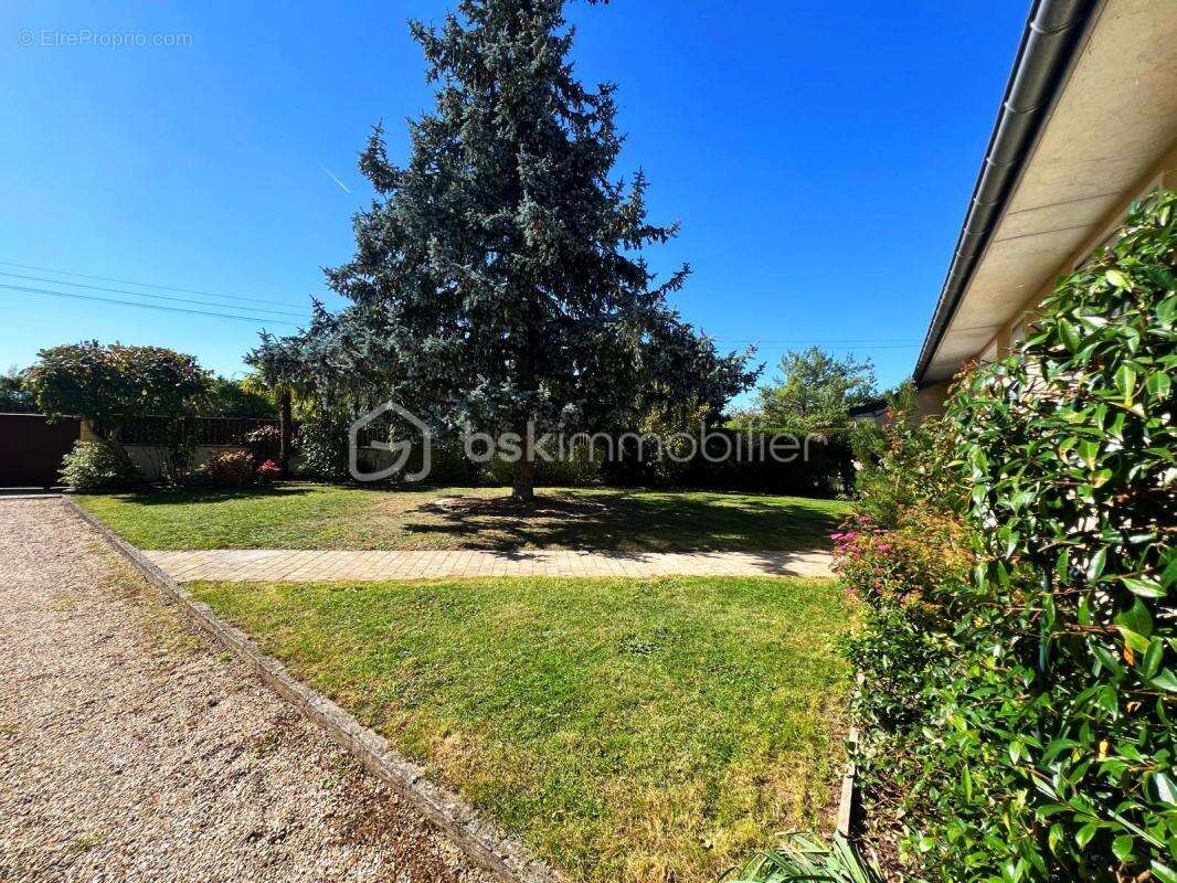 Maison à RICHEBOURG