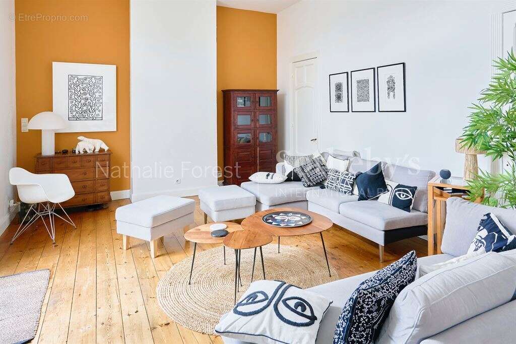 Appartement à LA MADELEINE