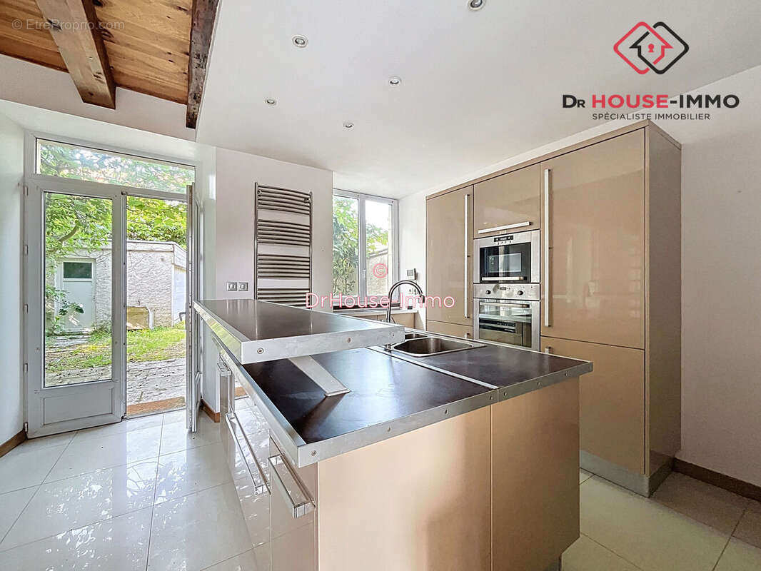 Maison 175 m² à Perigueux  - photo 7