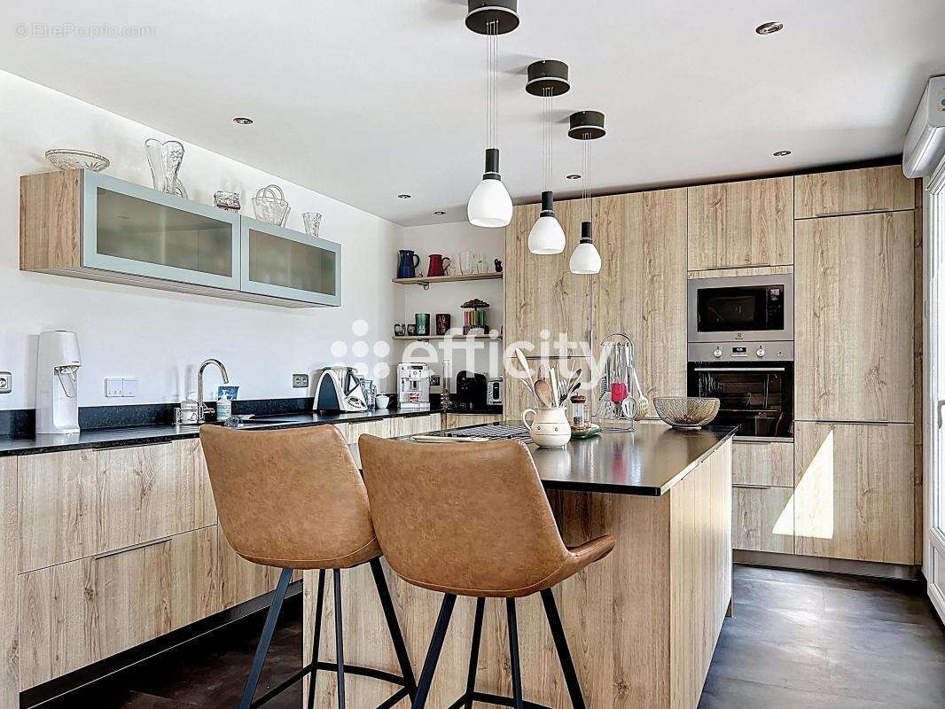 Maison à MONTRICHARD