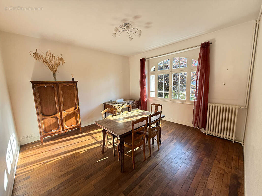A vendre maison en pierre à  Dinan centre commerces, écoles à pieds - photo 4