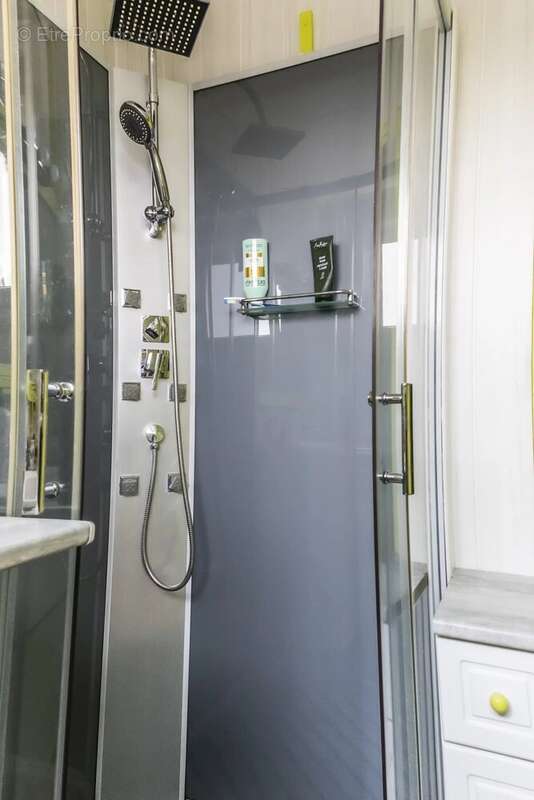 Appartement à LYON-5E