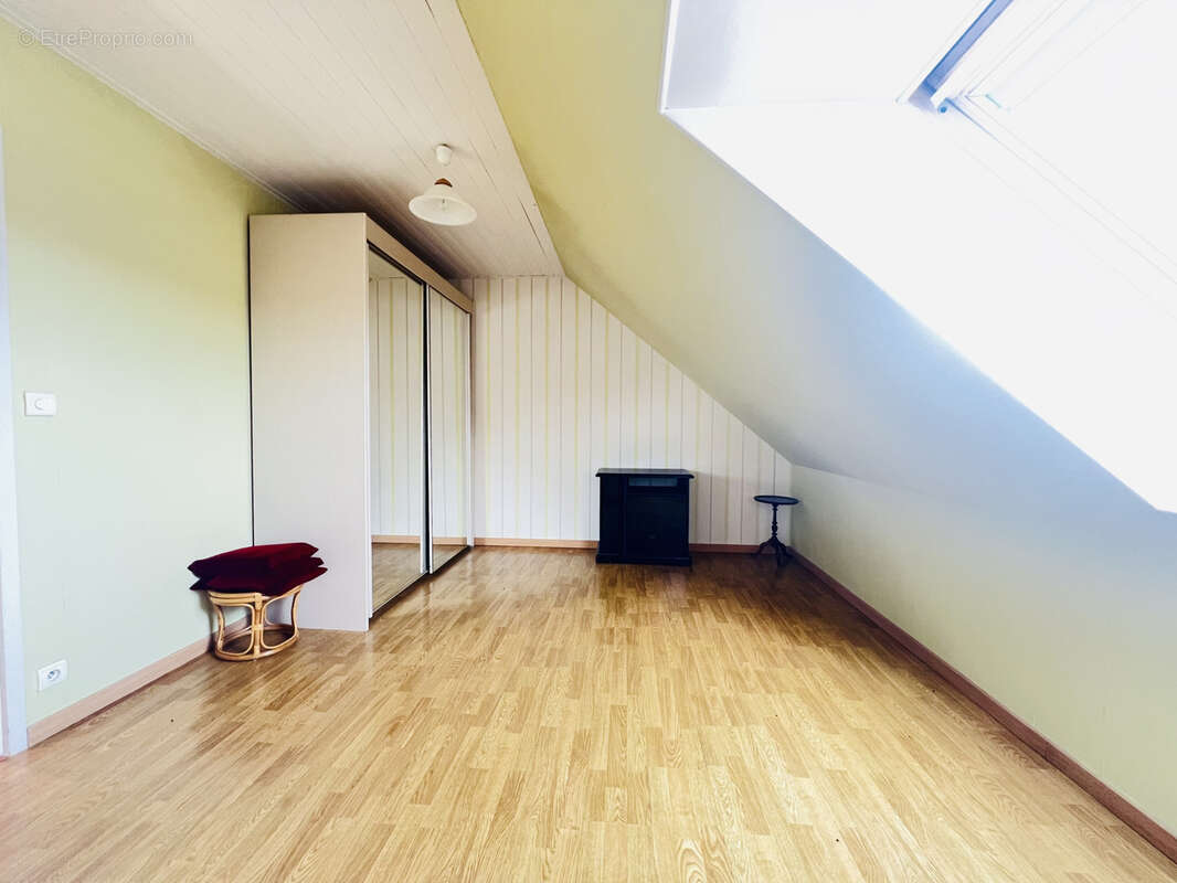 Appartement à AUNAY-SOUS-AUNEAU