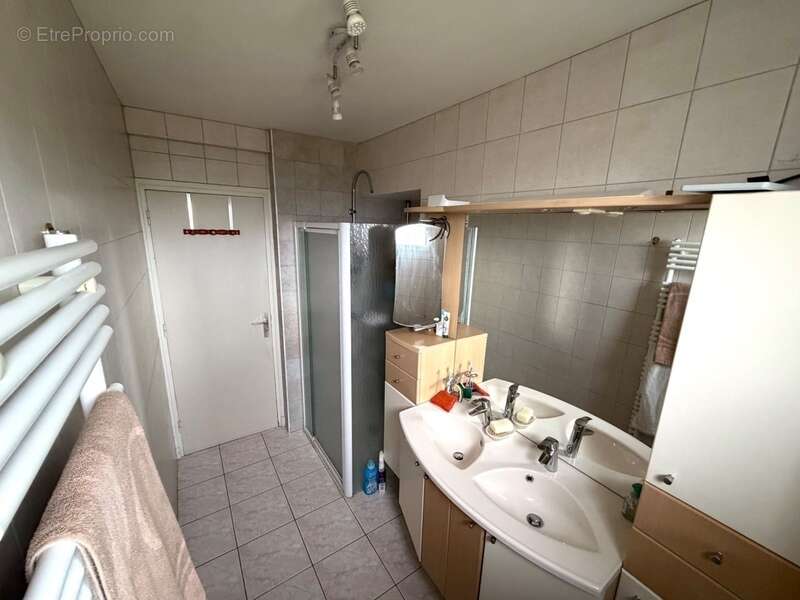 Maison à PARAY-LE-MONIAL