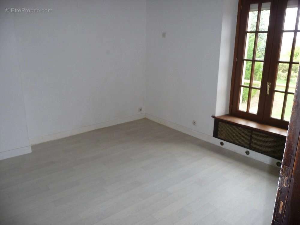 Maison à BEAUMONT-DU-GATINAIS