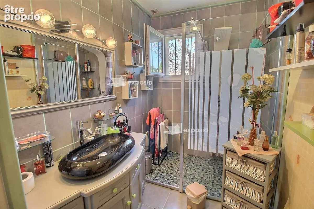 Maison de plain pied avec garage et stationnement camping-car - photo 9