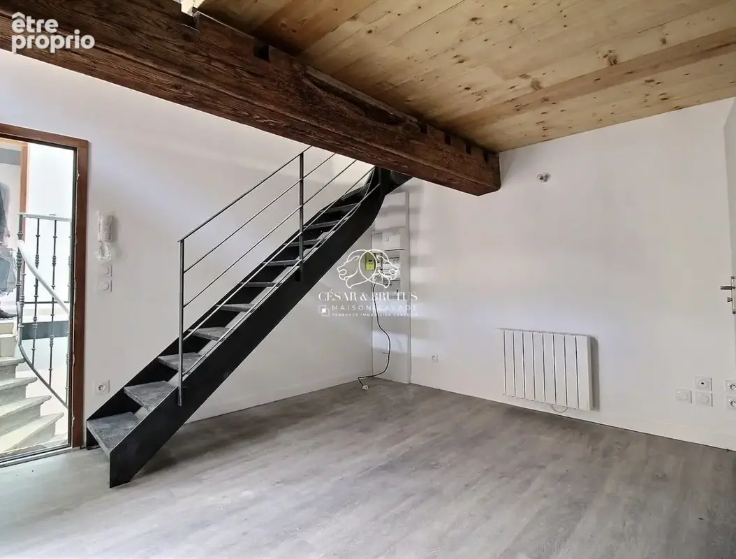 Appartement 330 m² à Villefranche-Sur-Saone  - photo 5