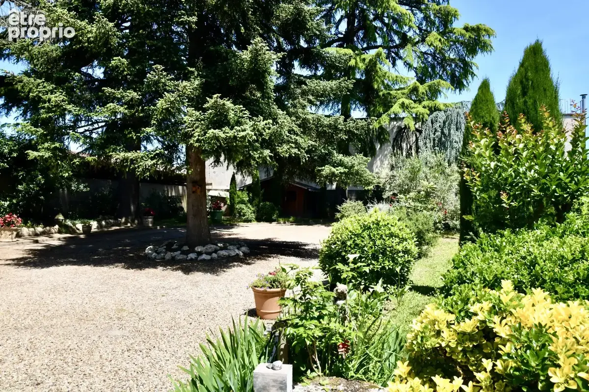Maison 6 pièces 196 m² à vendre à Bergerac (24100) - photo 3