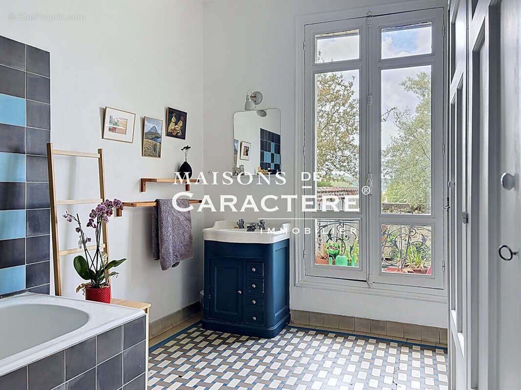 Maison à TRIEL-SUR-SEINE
